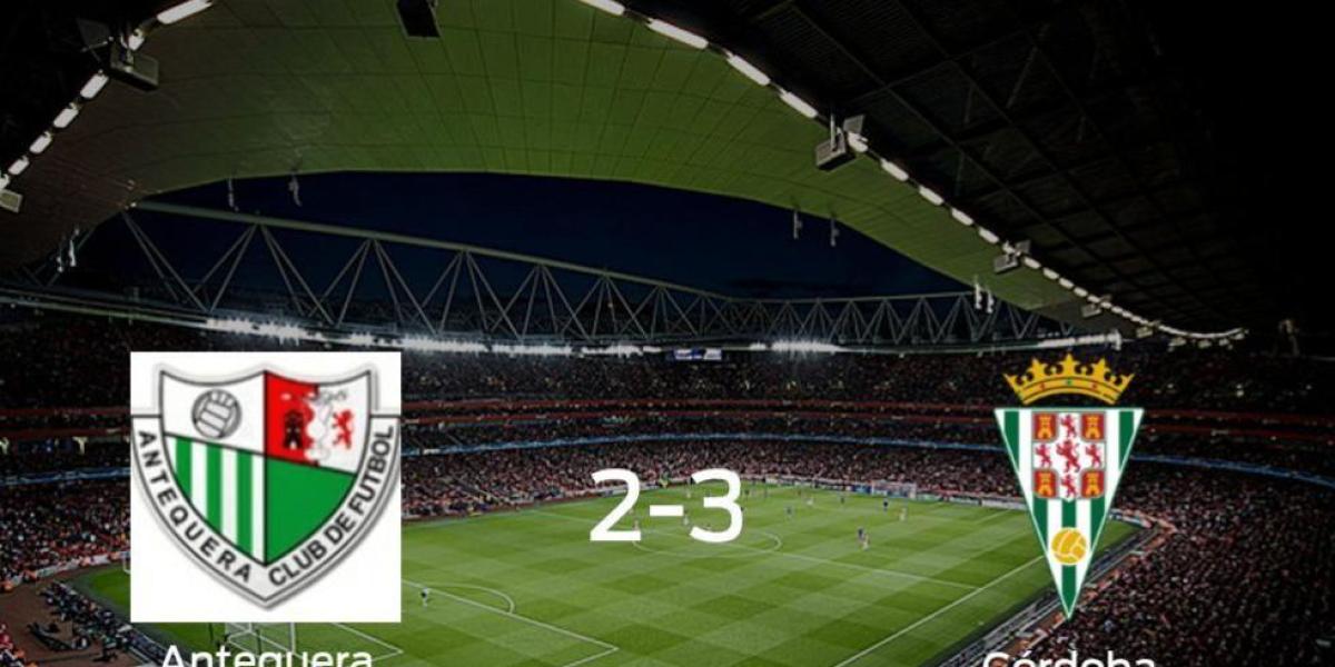 El Córdoba gana 2-3 en el estadio del Antequera