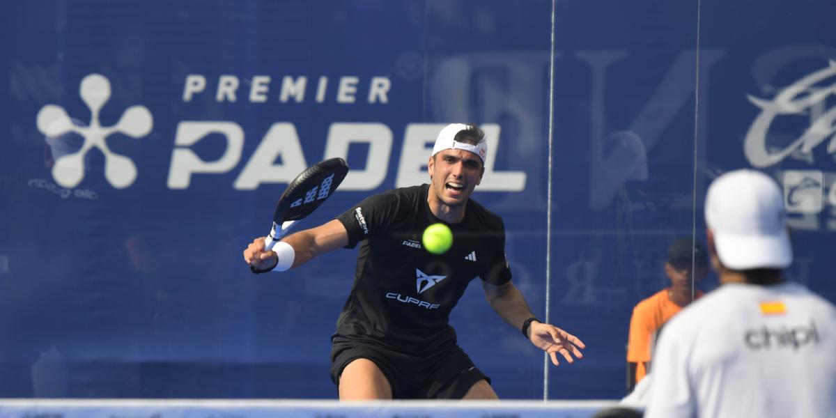 El último baile de Lebrón-Galán empieza con susto: remontada sufrida en su debut en el Acapulco P1