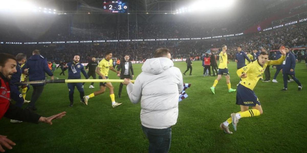 Duras sanciones en Turquía tras los graves incidentes en el Trabzonspor-Fenerbahçe