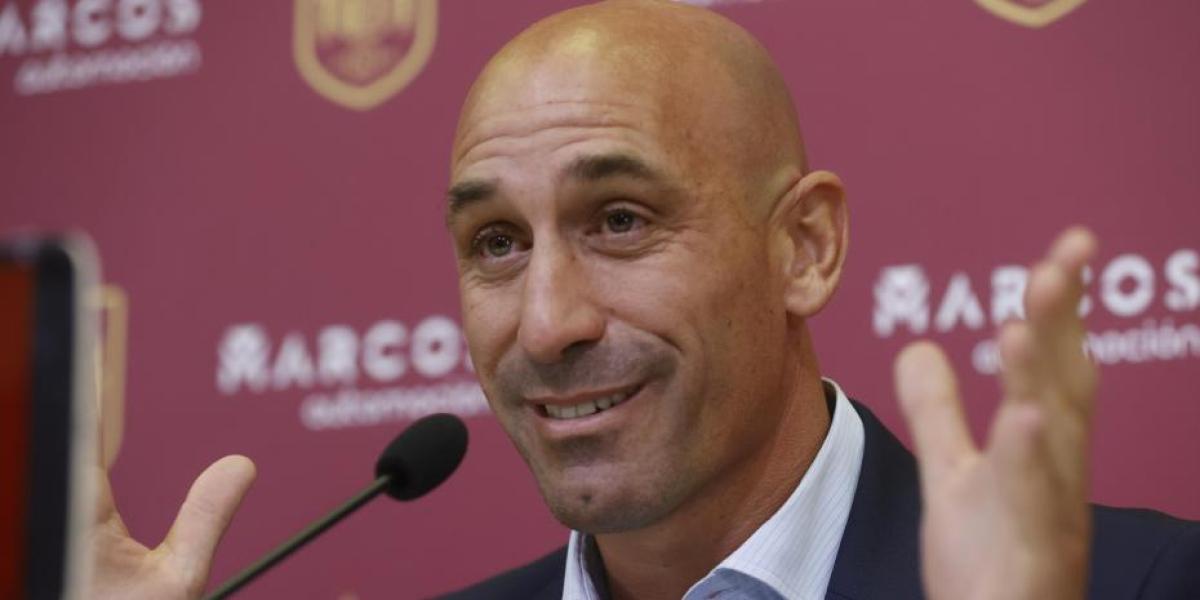 La Guardia Civil deja en libertad a Luis Rubiales, a la espera de la citación ante la juez