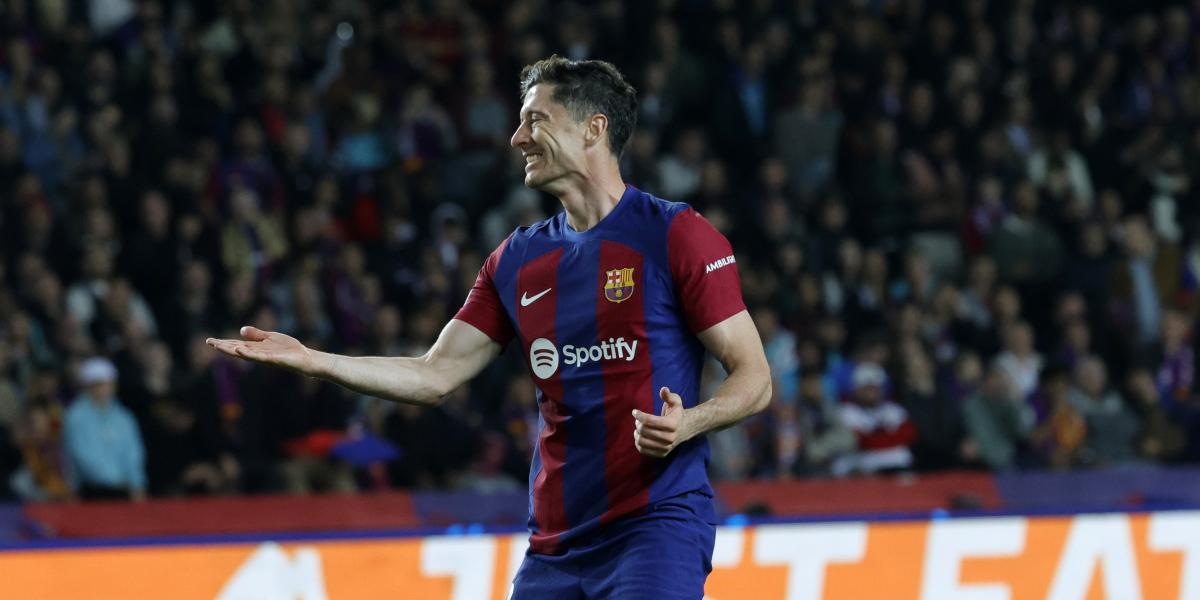 Lewandowski liquida los rumores sobre su salida del Barça este verano