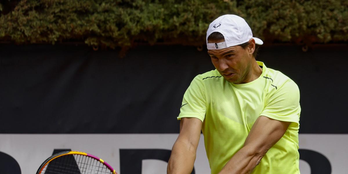 Nadal se entrena con Tsitsipas en Roma
