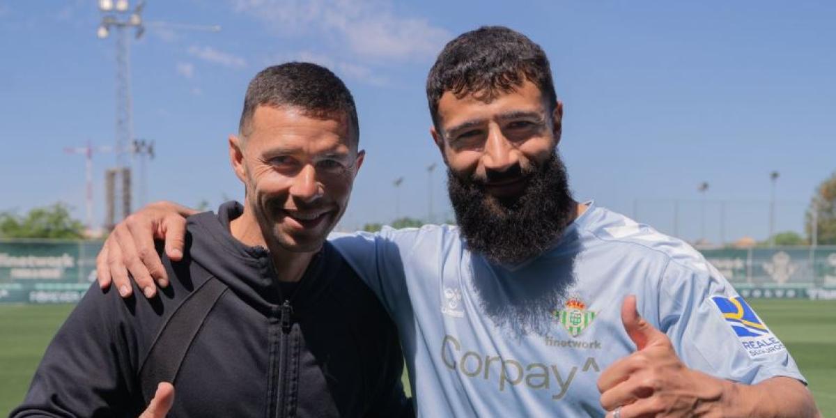 Bellerín está disponible ante el Almería y entrenamiento con visita ilustre