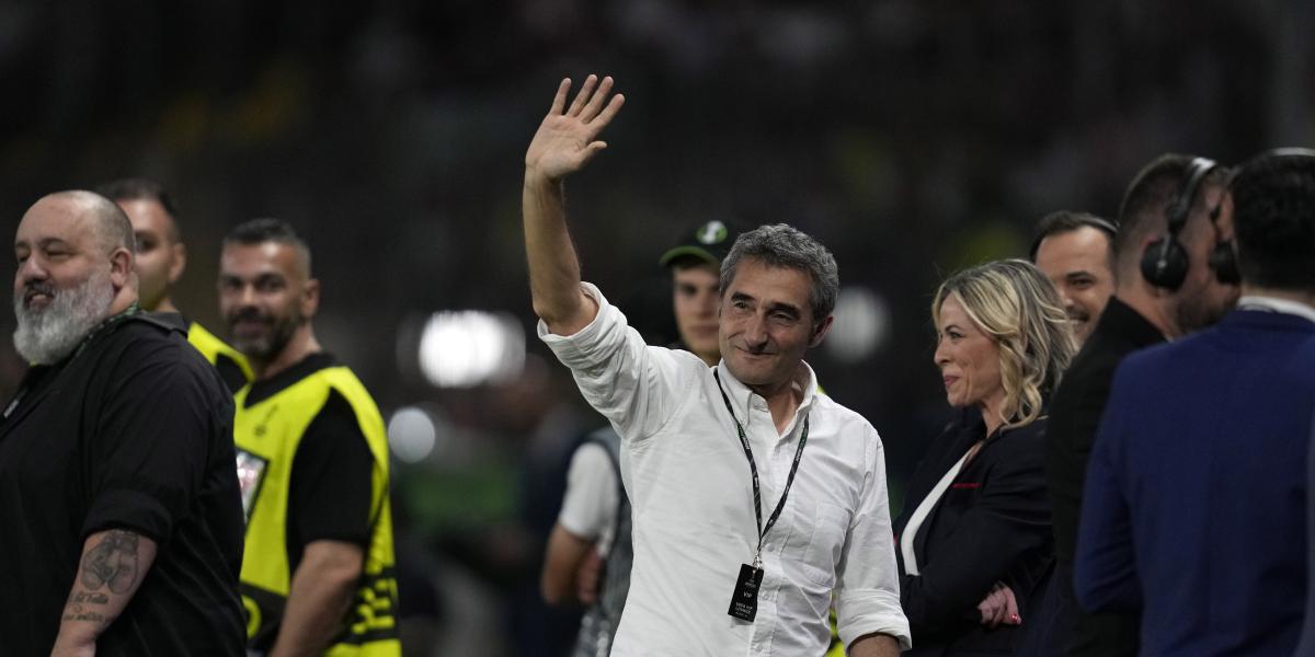 Sorpresa en la final: Valverde anima in situ a Mendilibar