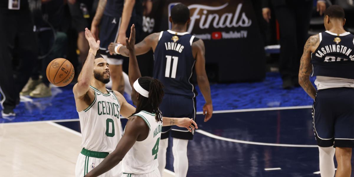 Jayson Tatum desvela el secreto de la preparación de los Celtics: videos de la UFC