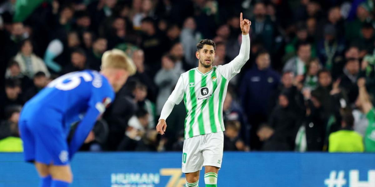 Ayoze (Betis), ofrecido al Barça a un precio de ganga