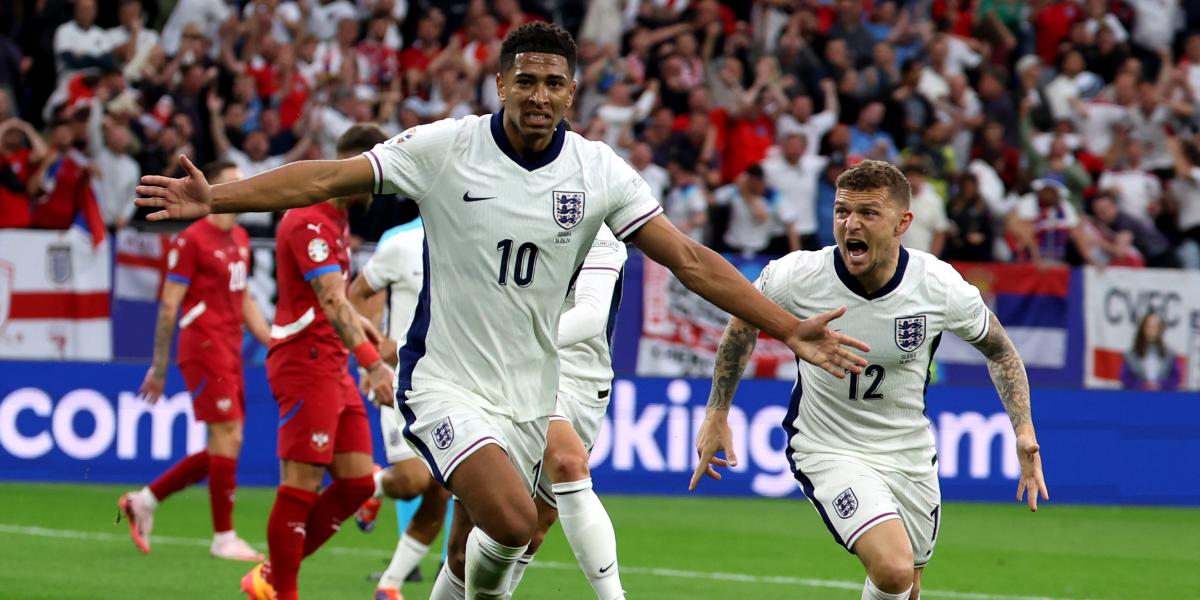 Bellingham: Escucho mucho a los Beatles y disfruto jugando para mi país