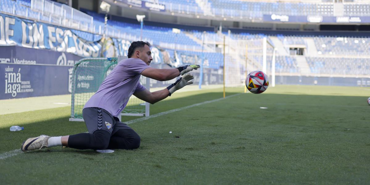 El Málaga se prepara para la final del ascenso ante el Nástic con numerosas bajas