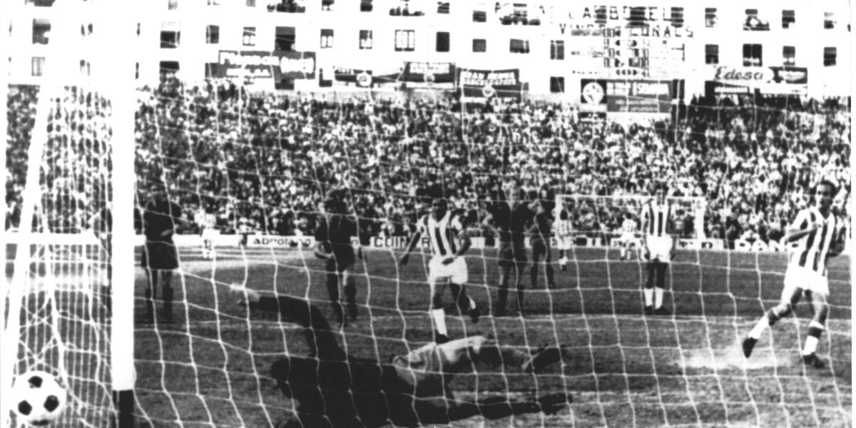 Otro partido al todo o nada en Córdoba, más de medio siglo después