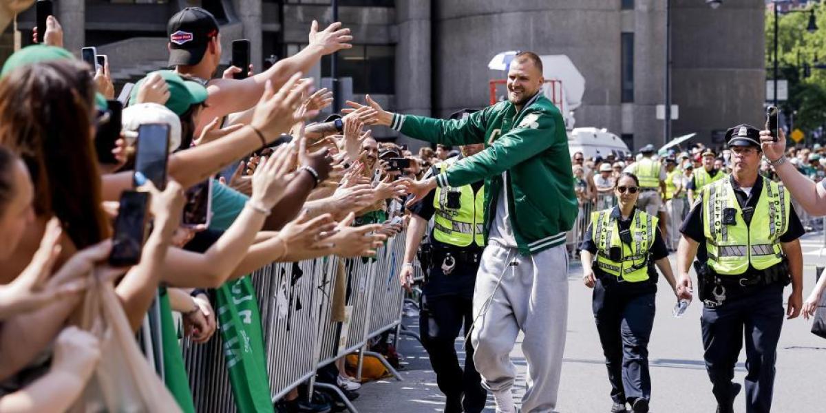 Boston se lanza a la calle para celebrar el título 18 de los Celtics