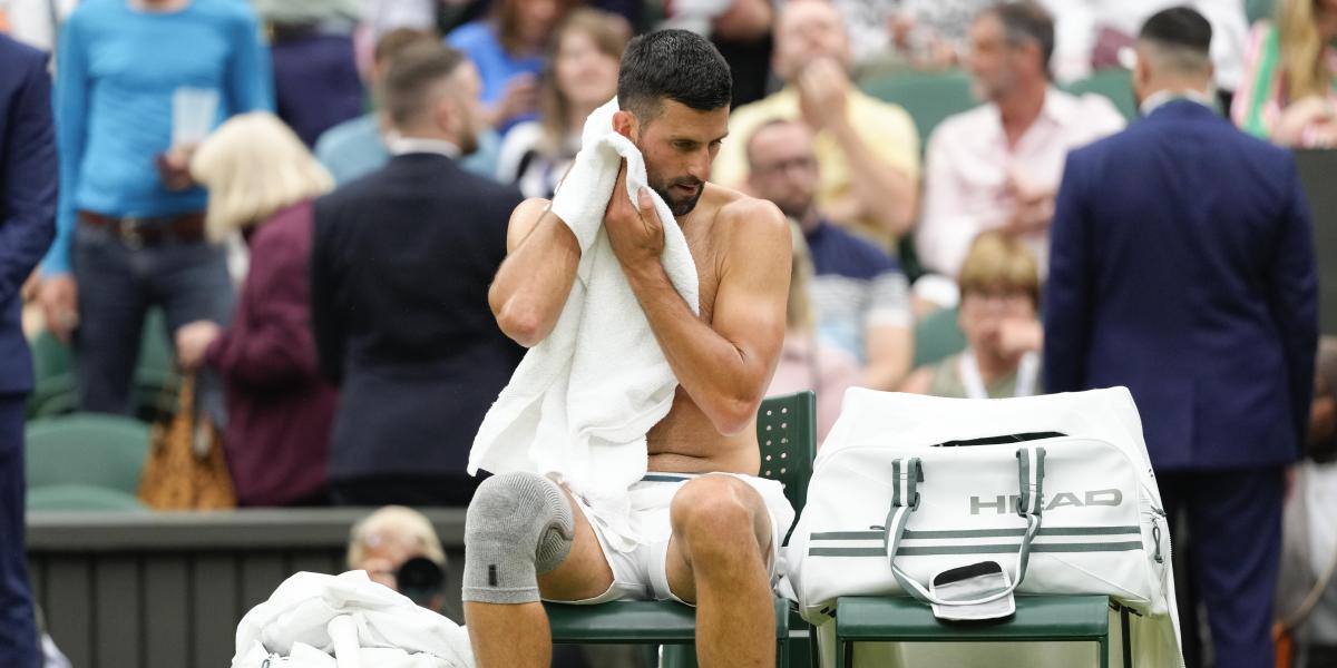 Por qué la rodillera de Djokovic en su debut en Wimbledon bordeó la ilegalidad