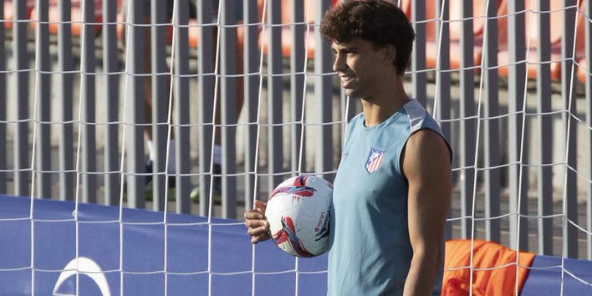 Se normaliza la situación de Joao Félix, que hasta sonríe