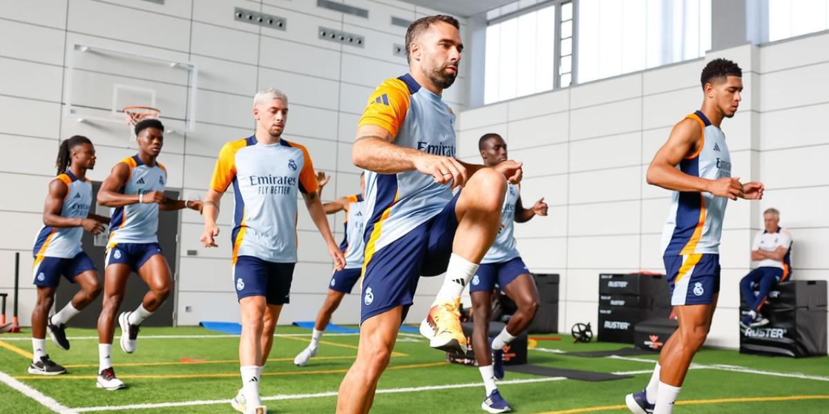 Primer día del Real Madrid en la oficina con todos sus futbolistas