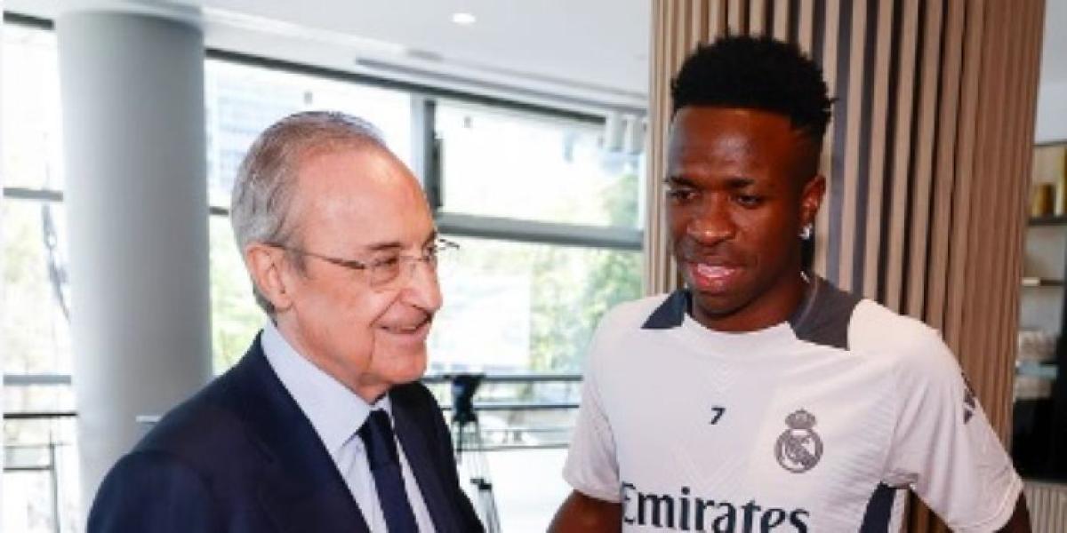 Florentino Pérez llegó a Varsovia