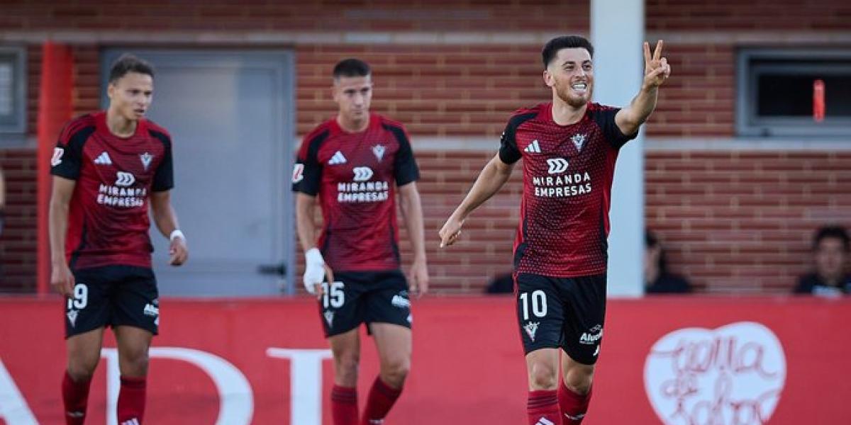 El Mirandés amarga el regreso del Córdoba a Segunda