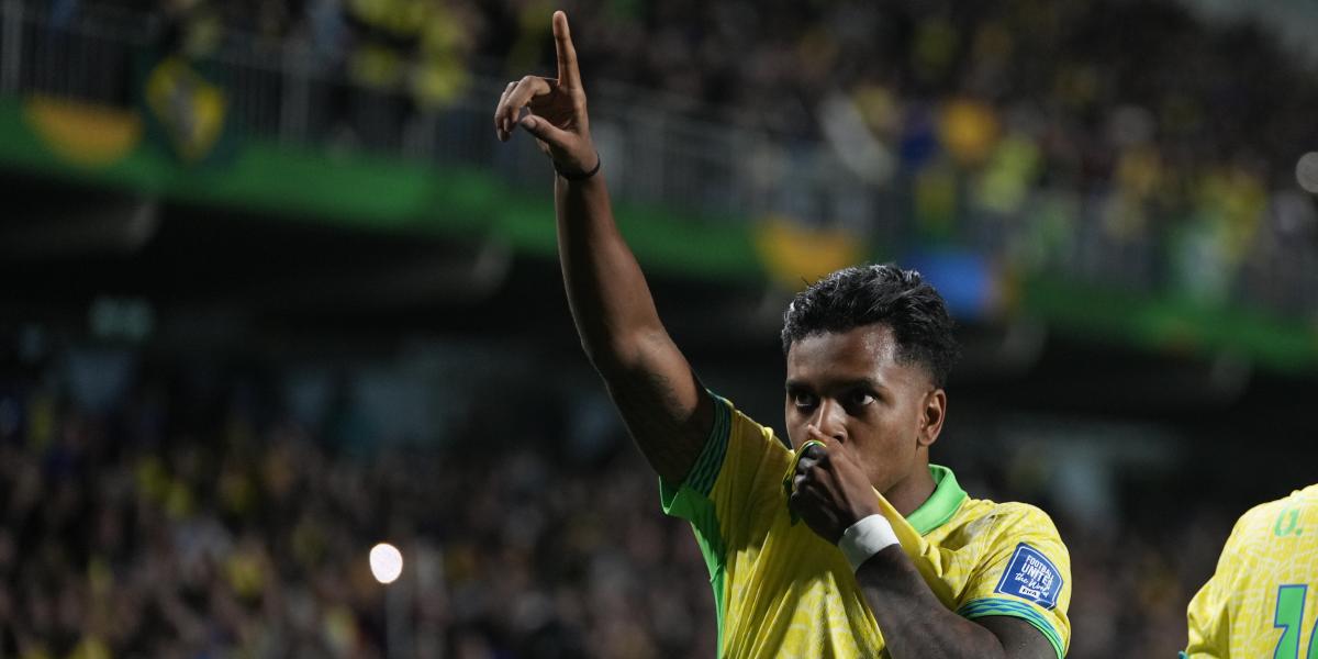 Rodrygo pelea a distancia por el puesto
