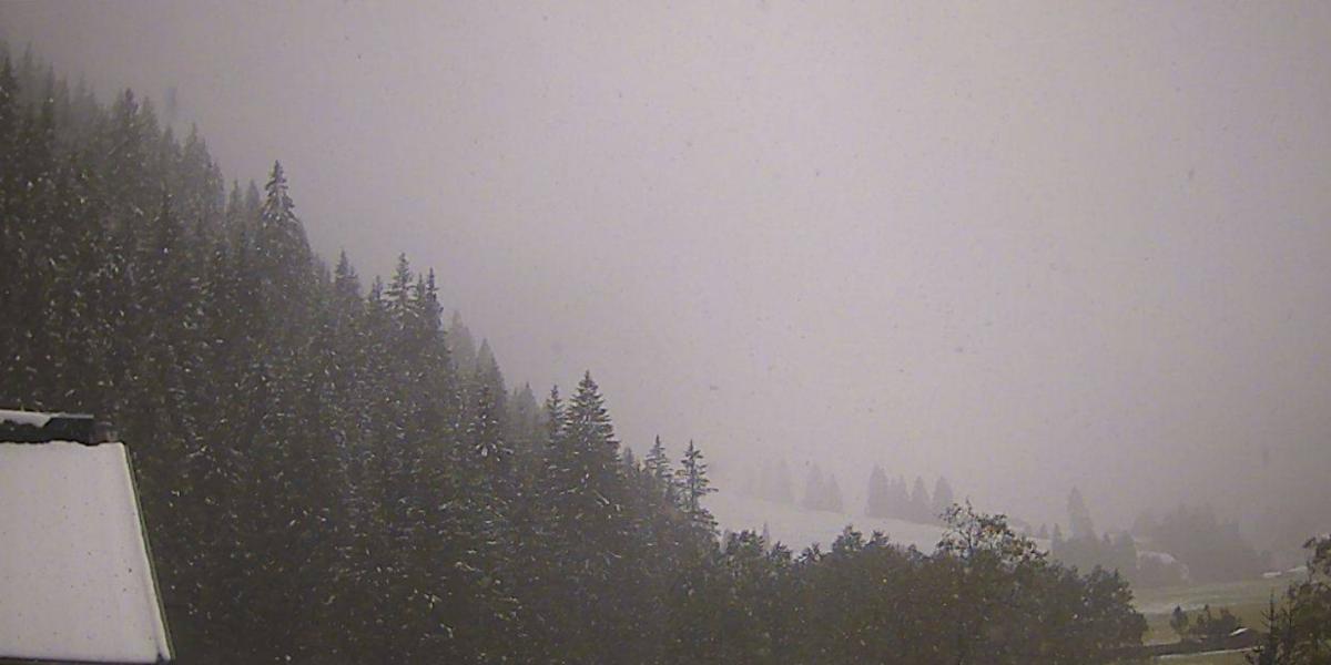 Una nevada cubre las montañas de Europa. Se espera más nieve en los próximos días