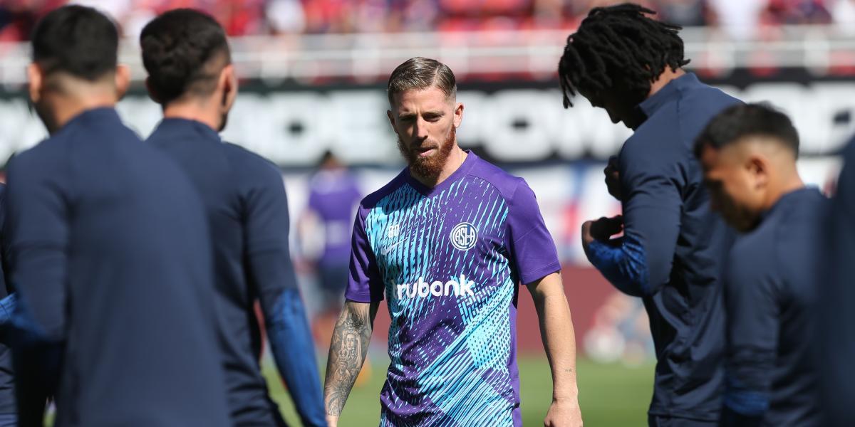 Muniain debuta con derrota ante Vélez