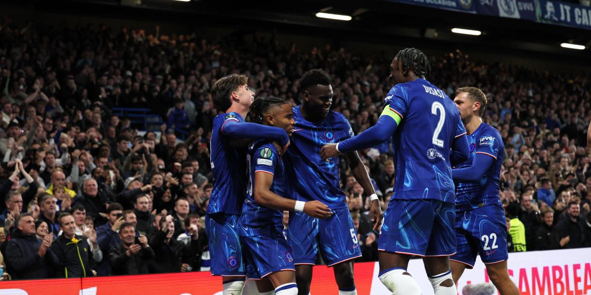 4-2: El Chelsea avisa pronto que es el gran favorito de la Conference