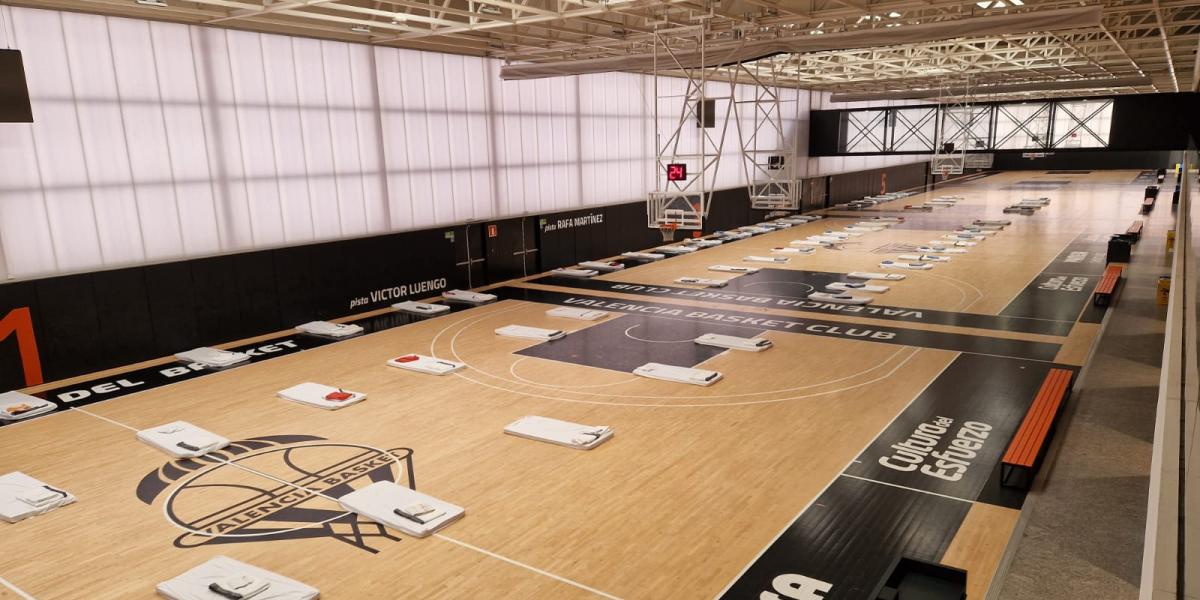 LAlqueria del Basket, refugio para centenares de evacuados