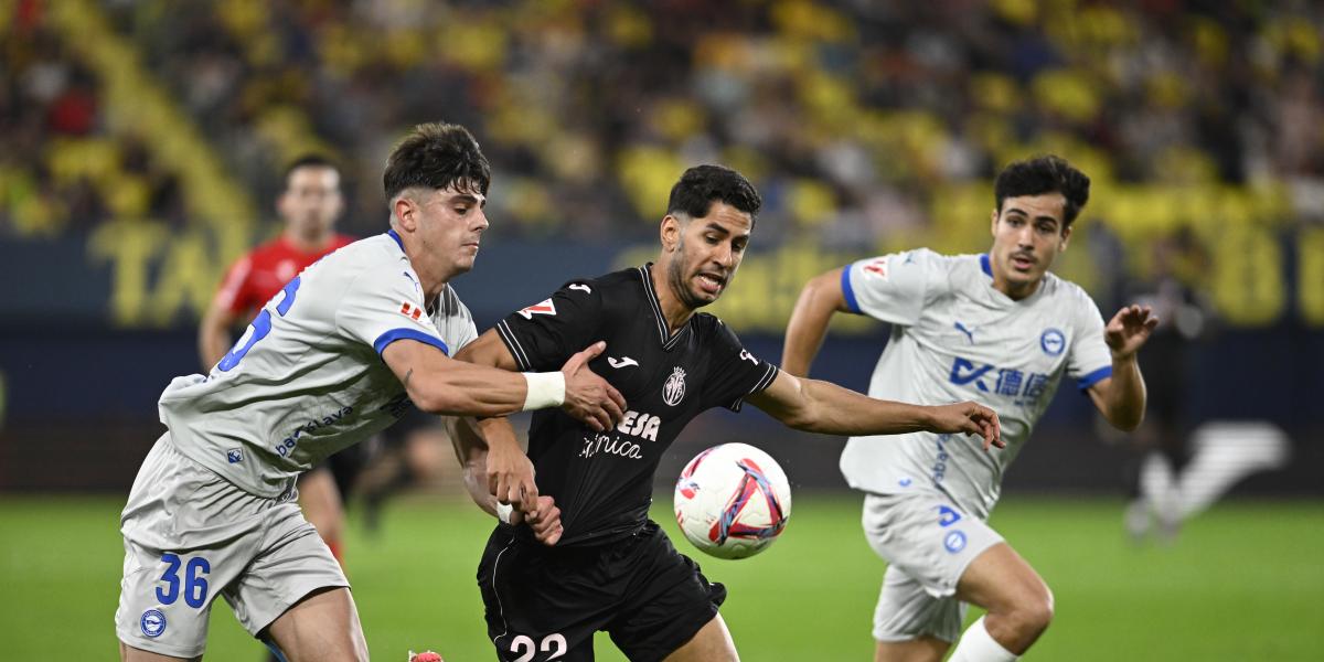 Horario y dónde ver por TV el Alavés - Villarreal de LaLiga EA Sports