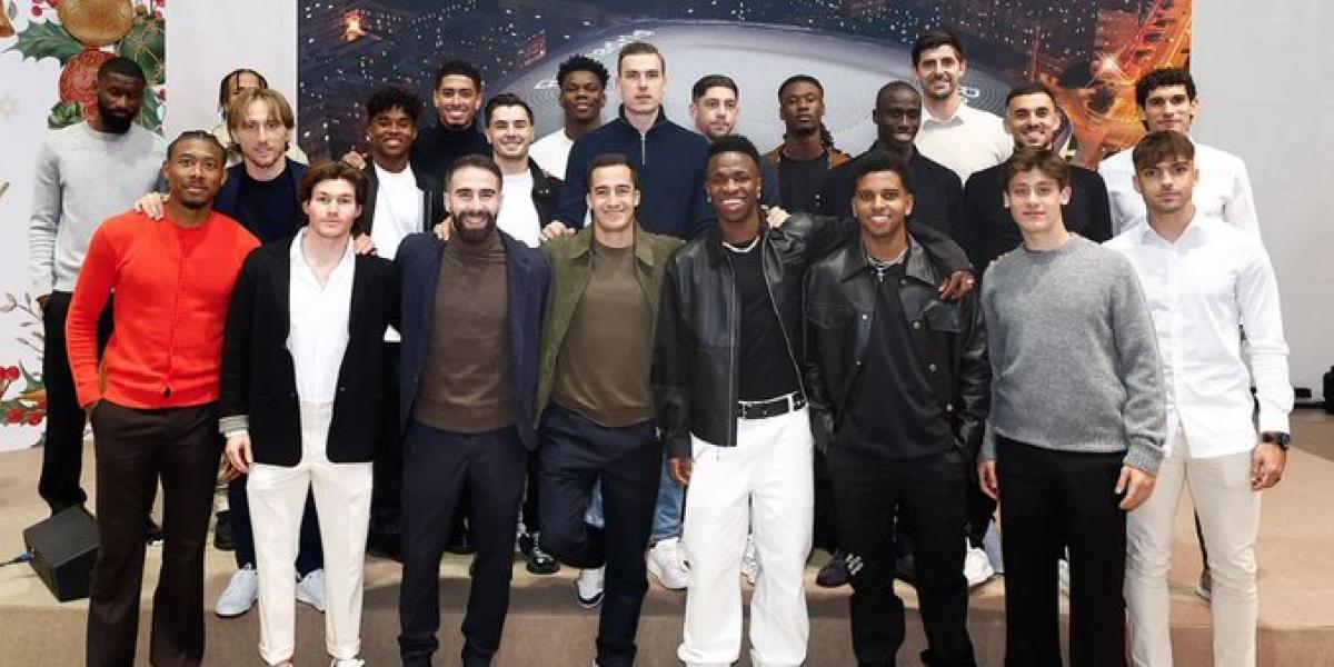Comida de Navidad en el Real Madrid, foto de familia pero ¿dónde está Mbappé?