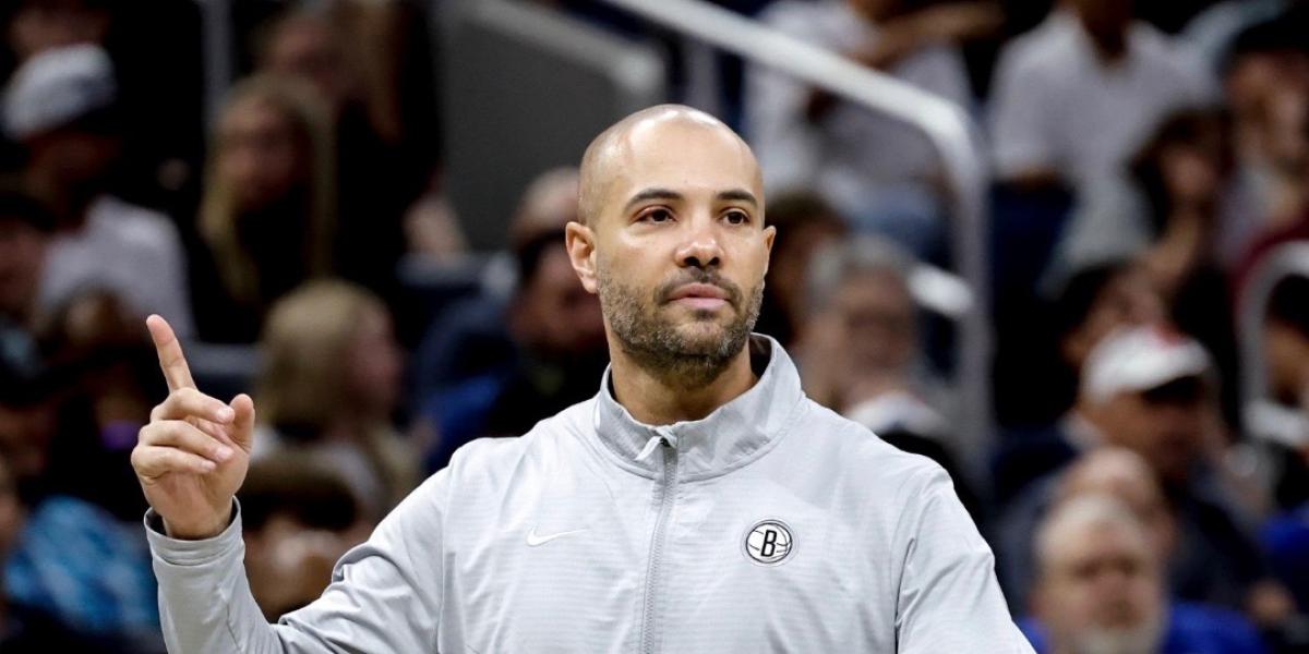 Jordi Fernández sacude otra vez a la NBA: no para de perder estrellas…¡y gana a los Bucks!