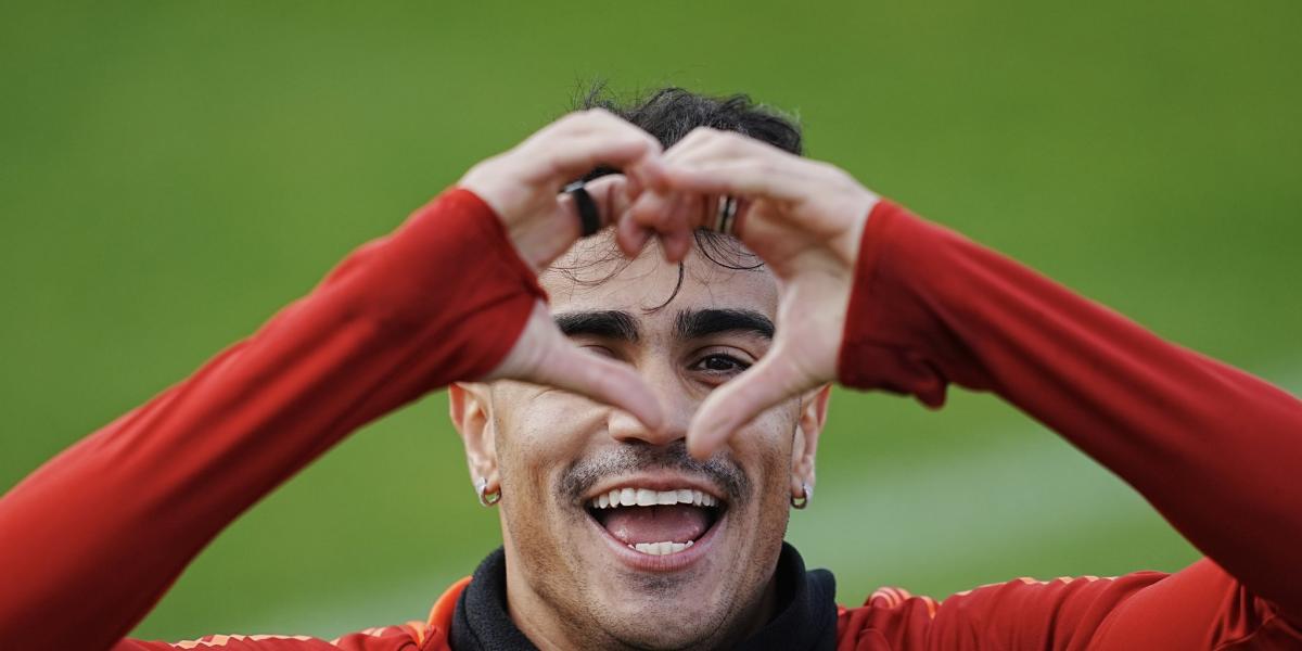 El brasileño Reinier vuelve a entrenar tras un mes lesionado