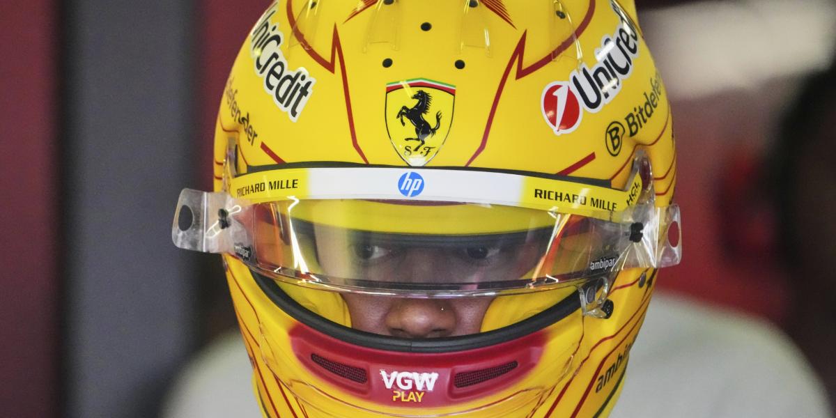 Batacazo de Ferrari en Australia y debut con trompo de Hamilton