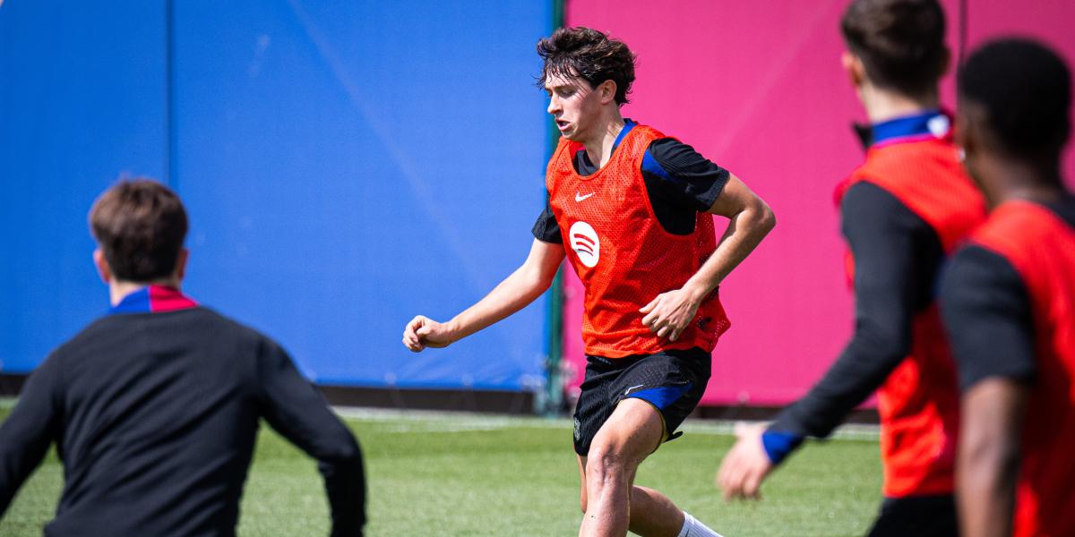 El joven del filial que apunta a suplir a Araujo y Cubarsí