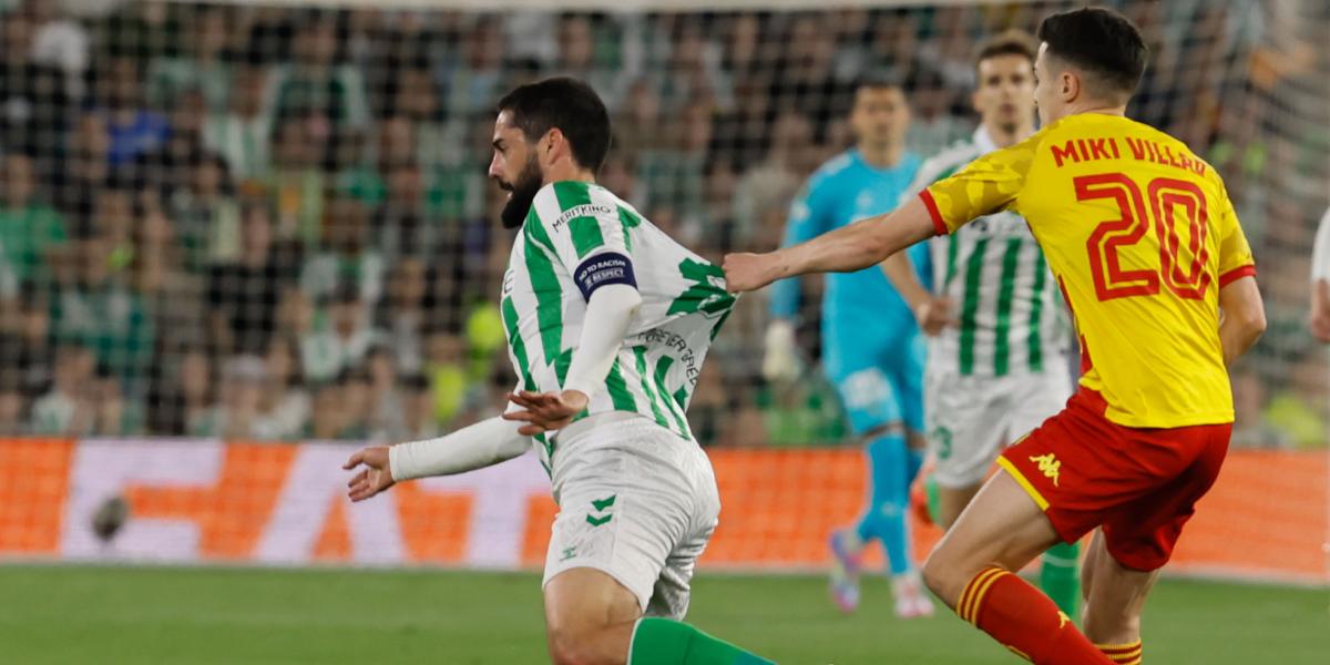 Cuatro jugadores del Betis, advertidos de sanción
