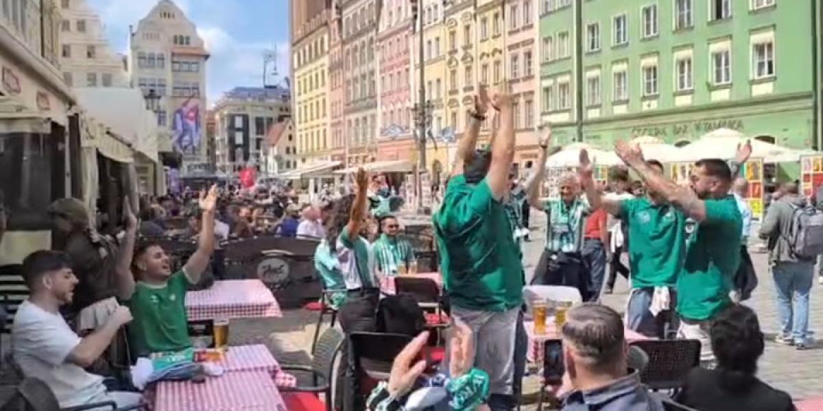 La afición del Betis ya se hace notar en Breslavia