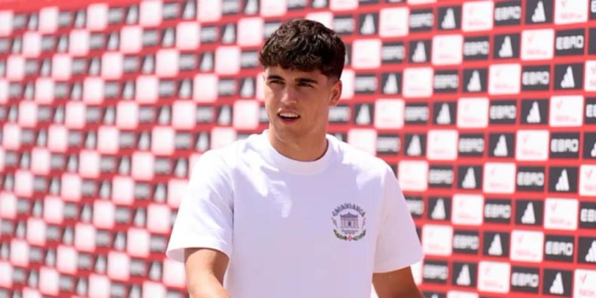 Pau Cubarsí llegó a Las Rozas con otro título más y los apuntes de selectividad