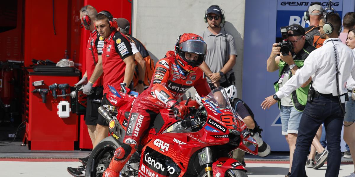 Así queda la parrilla de salida de MotoGP en el GP Aragón: sorpresa al lado de los Márquez en primera fila