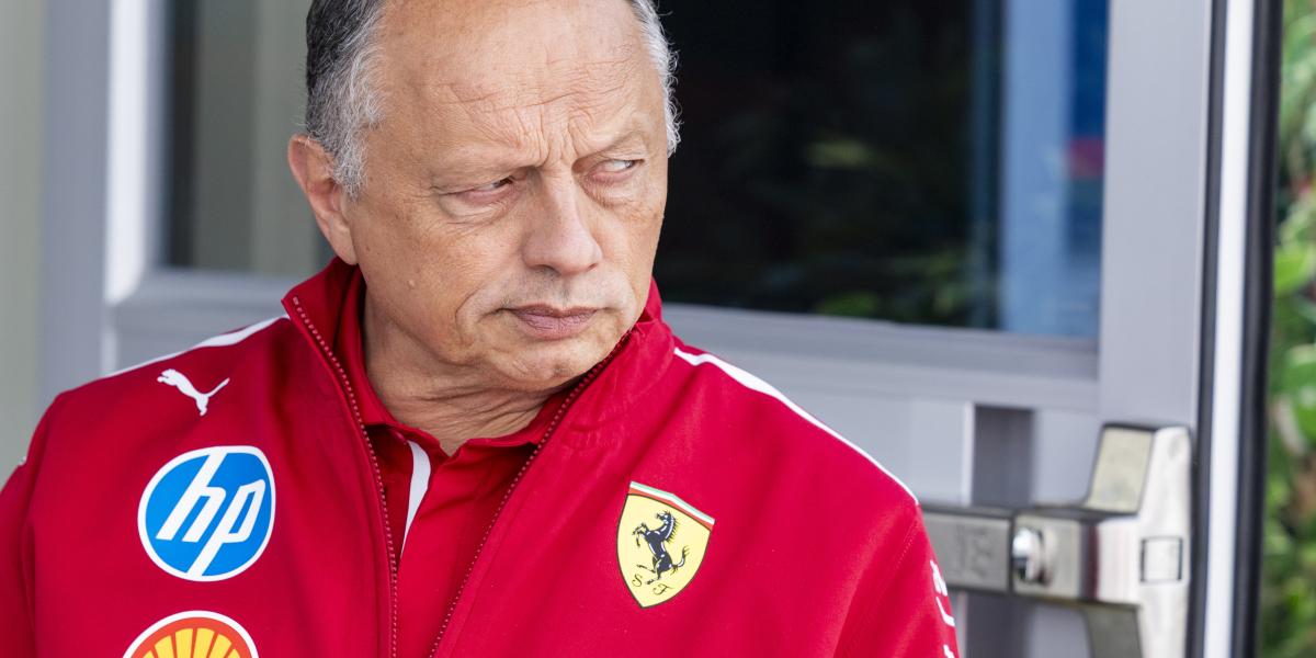 El jefe de Ferrari en F1 estalla ante los rumores sobre su futuro: Es una falta de respeto. Creo que viene de un periodista, pero no sé si es la palabra correcta