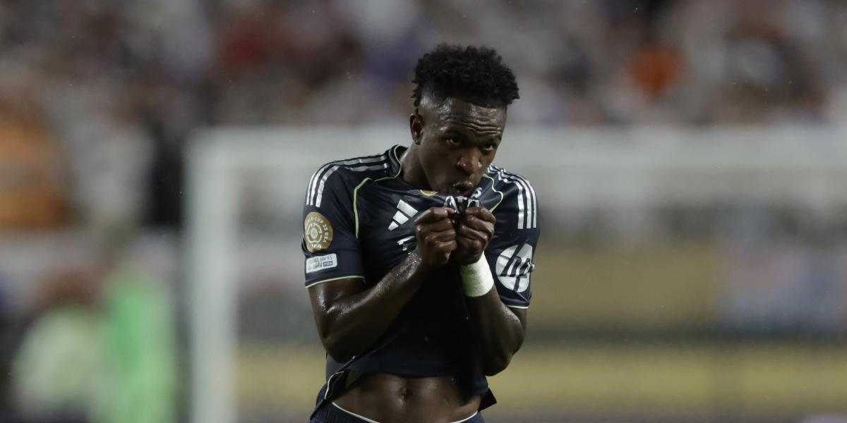 Ya es viral: La reacción de Guti al taconazo de Vinicius