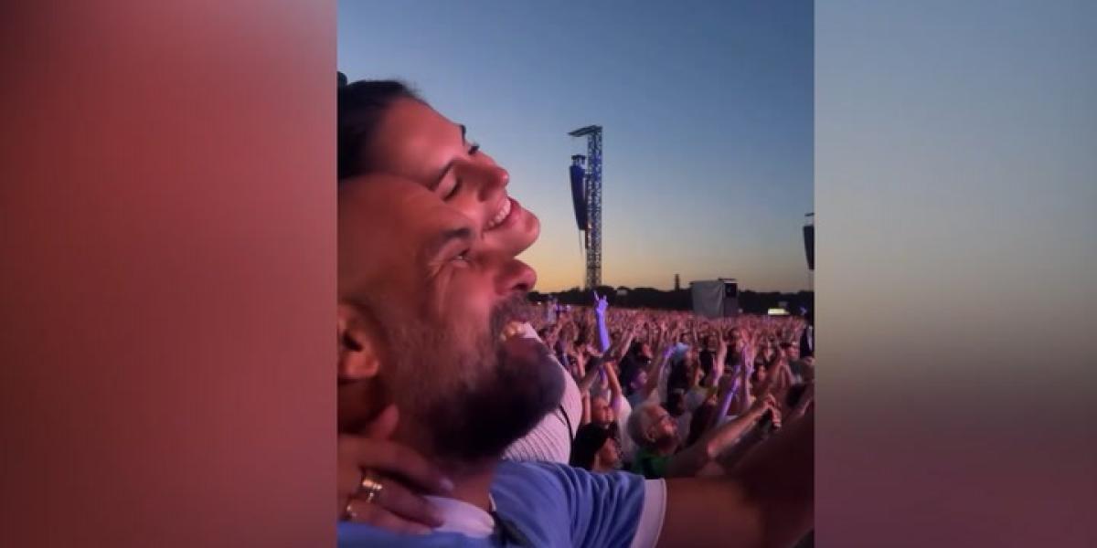 Pep Guardiola, abucheado en el concierto de Oasis: ¿Por qué le silbáis?