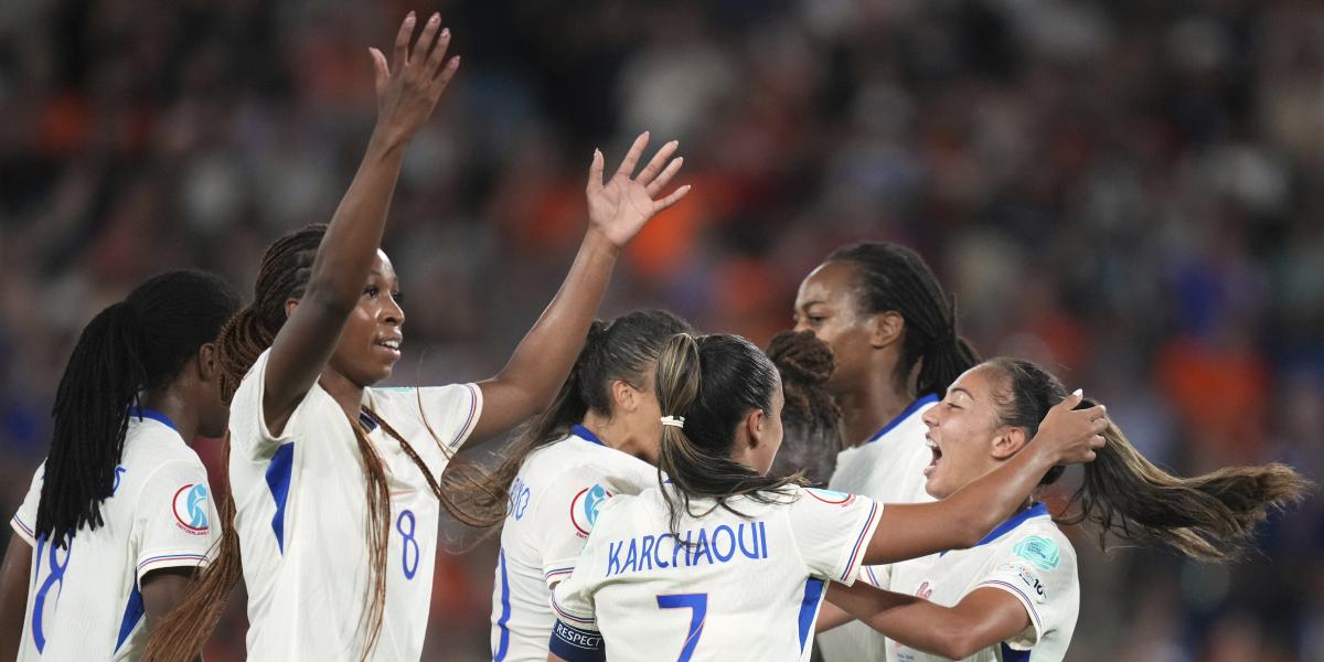 2-5: Francia avisa con una goleada a Países Bajos y acaba primera de grupo