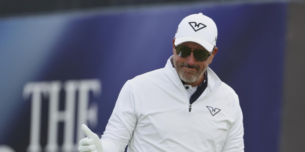 Phil Mickelson deja el primer gran golpe del British Open 2025