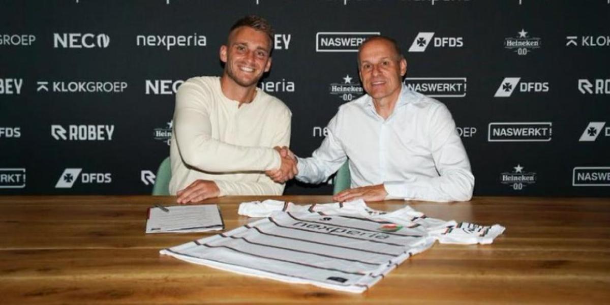 Nuevo equipo para Cillessen