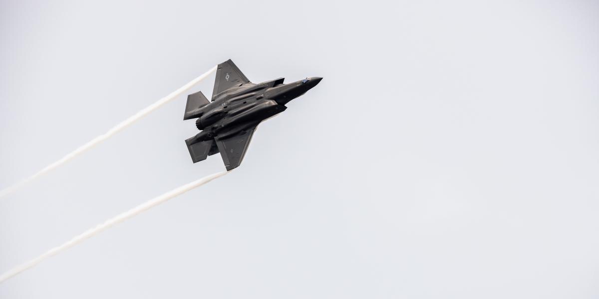 Defensa descarta la compra de los cazas F-35 de EE.UU. y podría limitar mucho la capacidad ofensiva de España