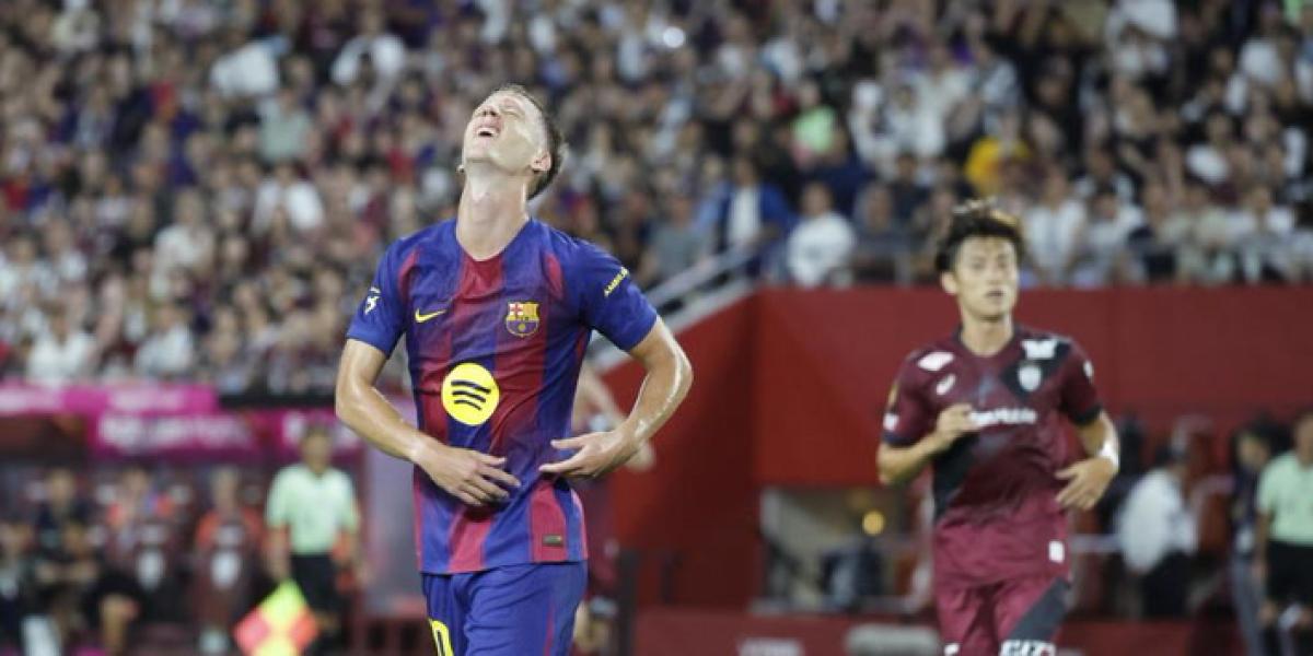 Dani Olmo sigue con molestias al margen del grupo en la previa del Gamper
