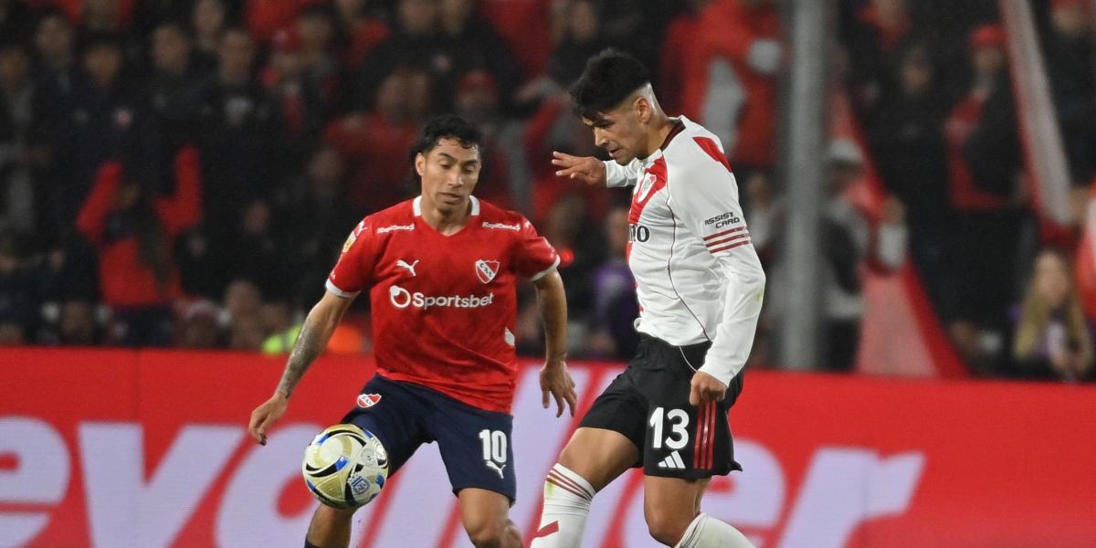 Tropiezos con sabor distinto para Boca y River en los clásicos