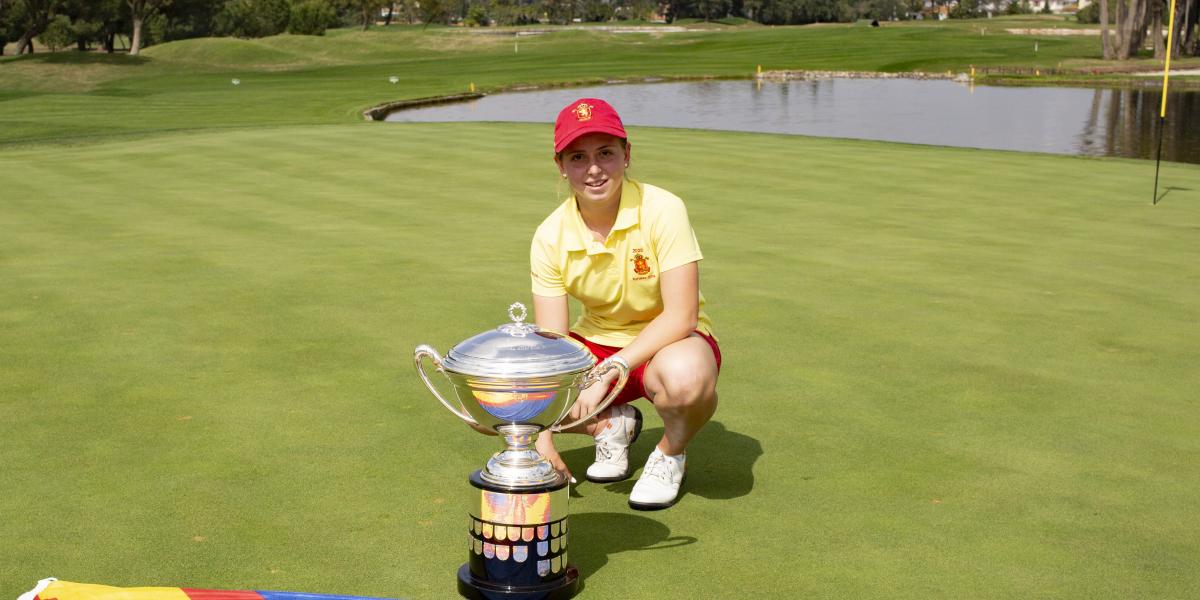 Carla Bernat se estrena como profesional en el torneo de golf de Canadá