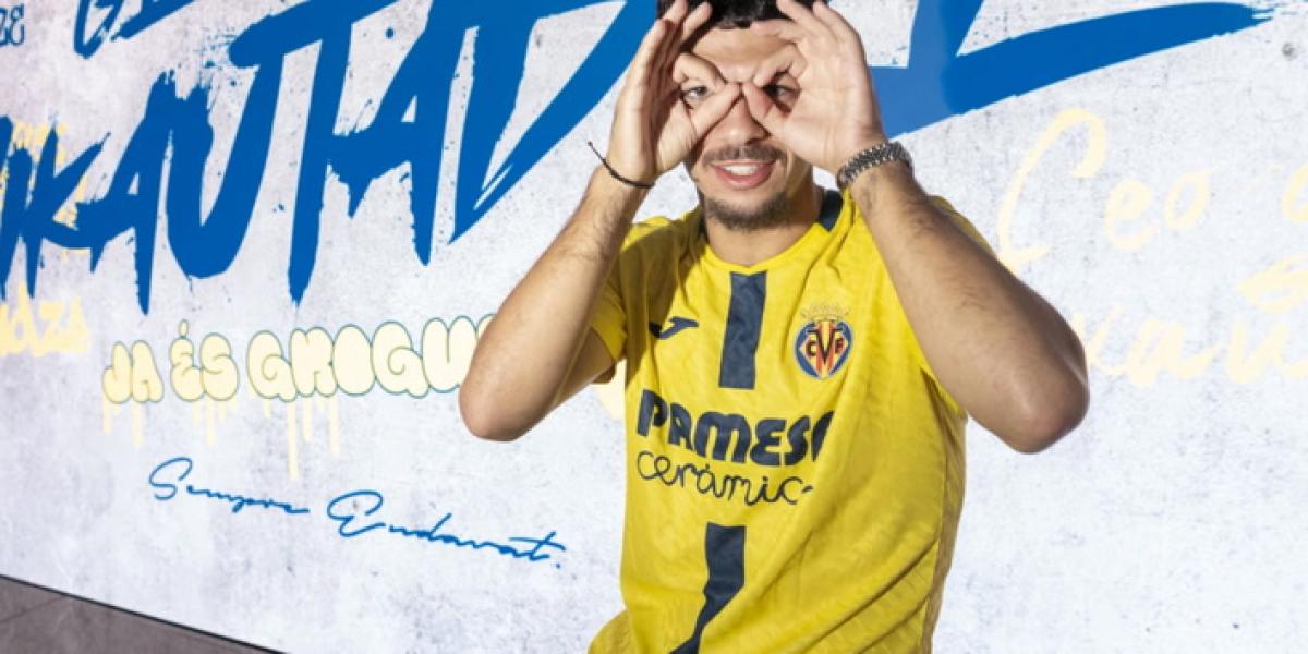 Oficial: Mikautadze, fichaje más caro de la historia del Villarreal