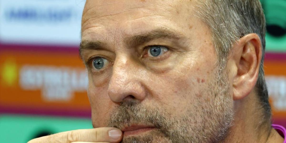 Flick: Es importante estar en la Gala del Balón de Oro y mostrar respeto a los ganadores