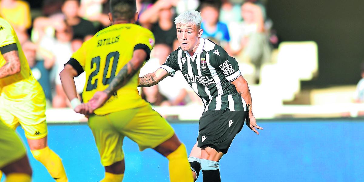 Todos los encuentros del domingo. Acaba la jornada con el liderato en manos del Europa