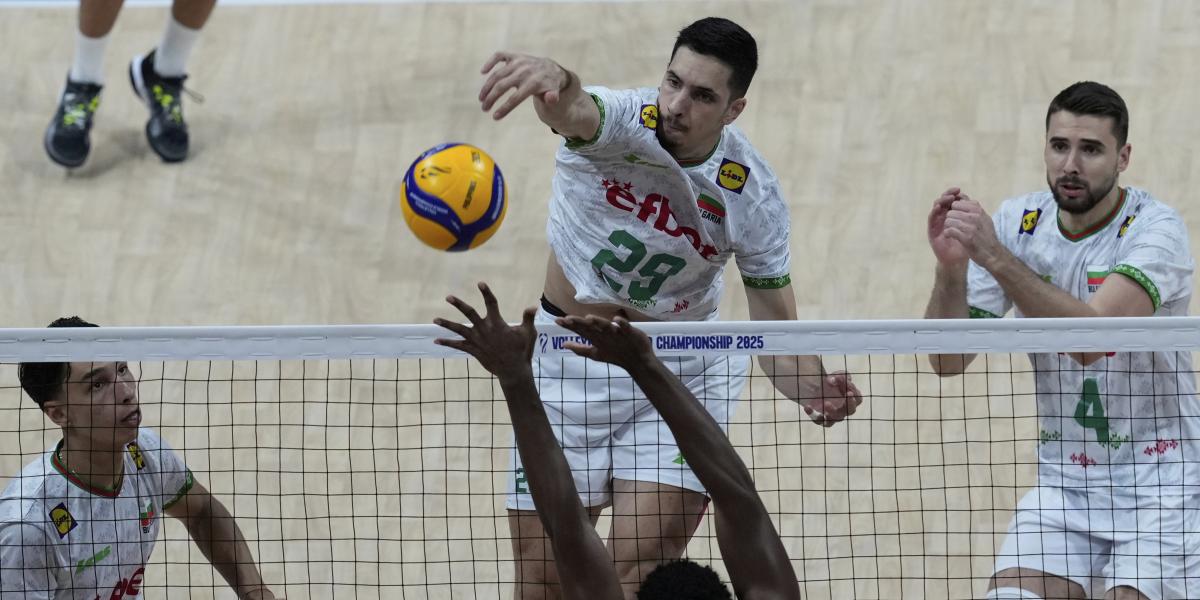 Estados Unidos y Bulgaria avanzan a cuartos de final del Mundial