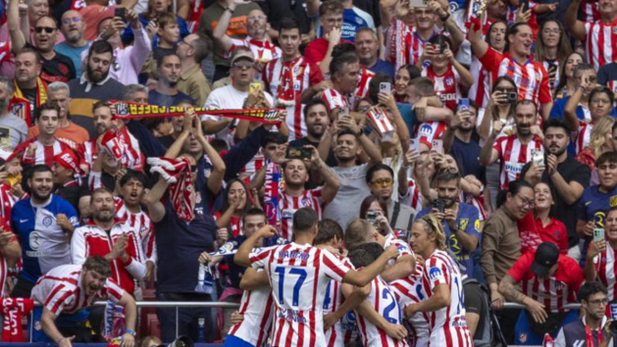 El Atlético le da un manotazo al Madrid