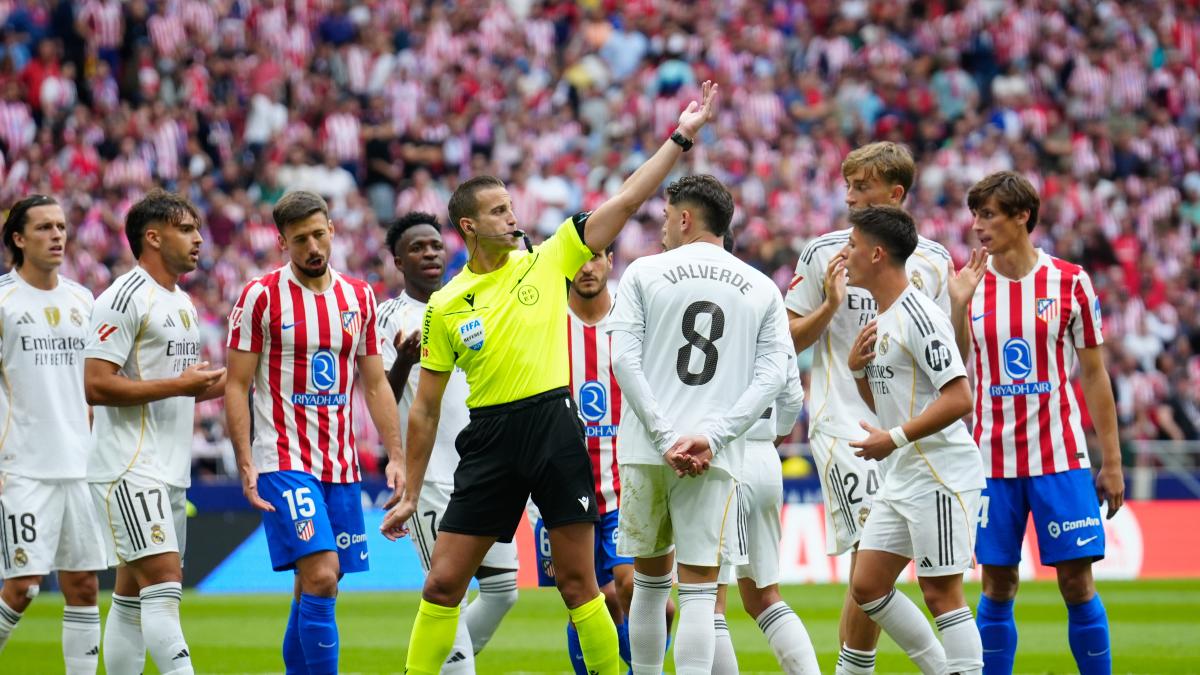 De Courtois a Valverde y Vinicius, los jugadores del Real Madrid señalados en el derbi